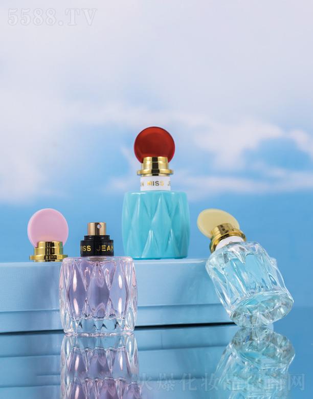 �㽭�G�һ��yƷ���޹�˾��С������������ˮ�Y���b