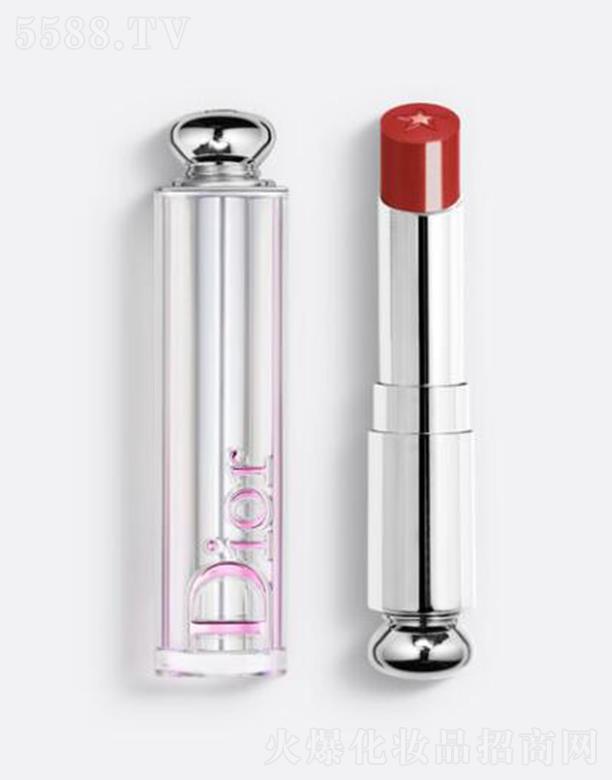 ��������̄�(w��)���Ϻ������޹�˾���ϊW�Ȼ����@����740�옷(l��)�ǣ����@�Ϲϣ� �p������(r��n)����