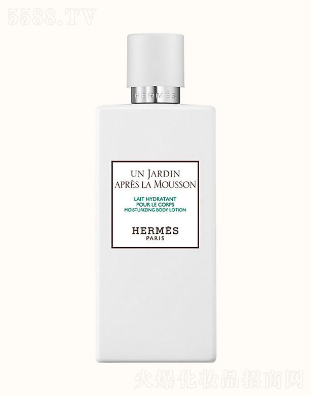 ���R��(�Ϻ�)���Q(m��o)���޹�˾�����R��ӡ�Ȼ��@���w�����w��  200 �����|(zh��)��ˮ���Ử