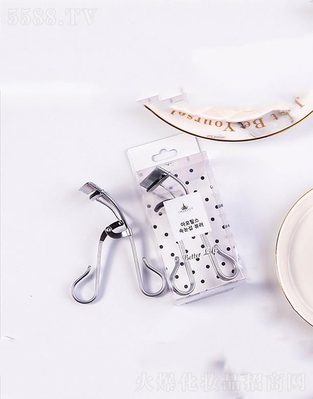 ���հ��Z(y��)Ʒ�ƹ������޹�˾����ľ�ѽ�ë�A  ������ë