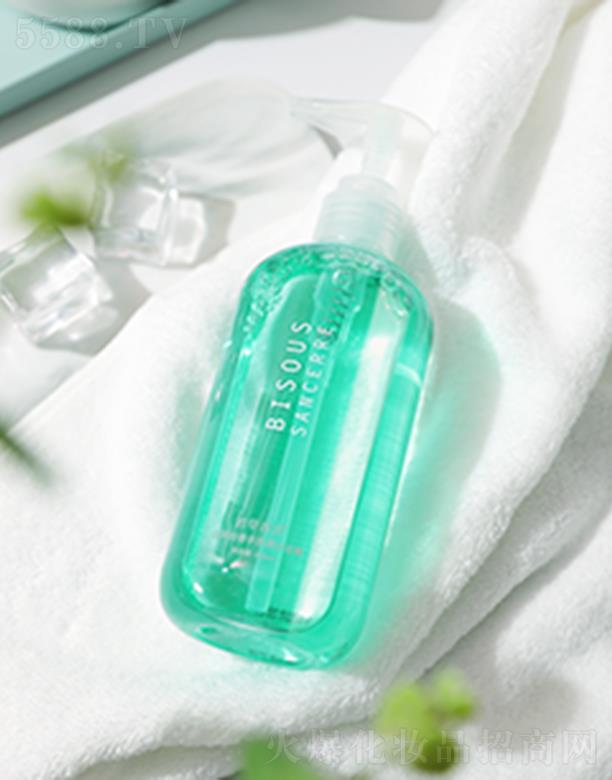 ���죨�V�ݣ�����Ʒ�Ƽ����޹�˾���̲������{(l��n)�L(f��ng)���ˮ�z����ԡ¶