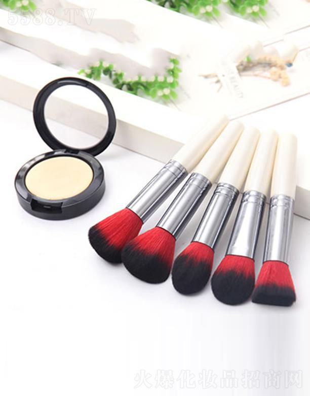 �����ЅR���_(d��)���yˢ���޹�˾���R���_(d��)�YƷ���y��ˢ�̱���ͨ��