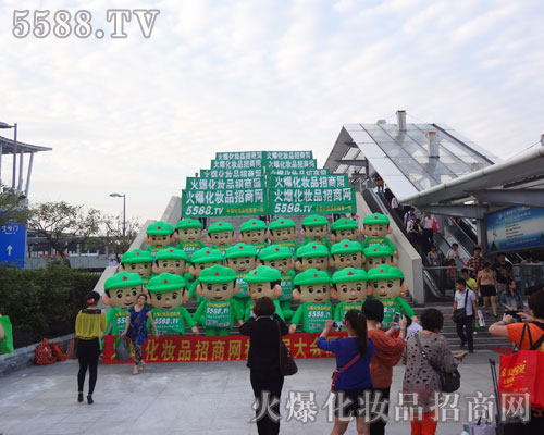 �𱬿�ͨ��ģ����������䏊(qi��ng)��Č�(sh��)�������I(y��)���[���ϳɞ����c(di��n)