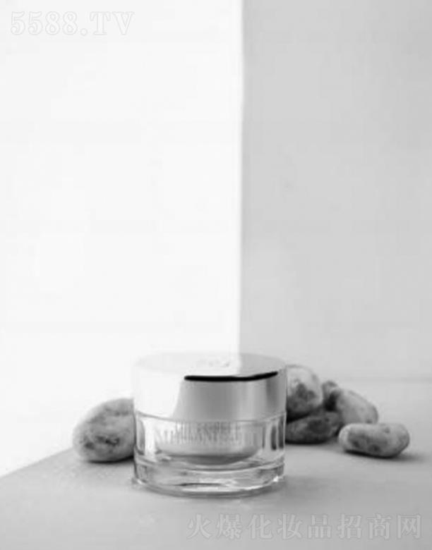 ɫ�g�������oƪ �؆�����w����C��