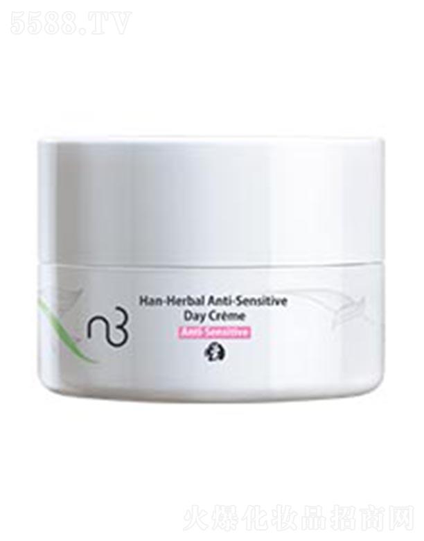 ��Ȼ���澏��(r��n)�w��˪ 30g���x�՚��еĻ҉m�c�۹�