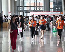 �𱬾�Ӣ����ץסÿ��չ�������ęC��