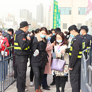 �𱬾W����Ŭ�������������ľ͕�����