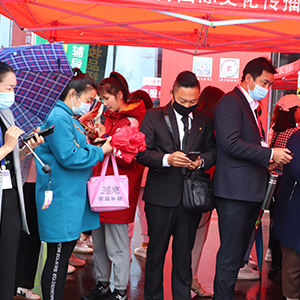 �𱬻��yƷ���̾W(w��ng)��2021�������I(y��)���[���ϱM�@�ഺ������