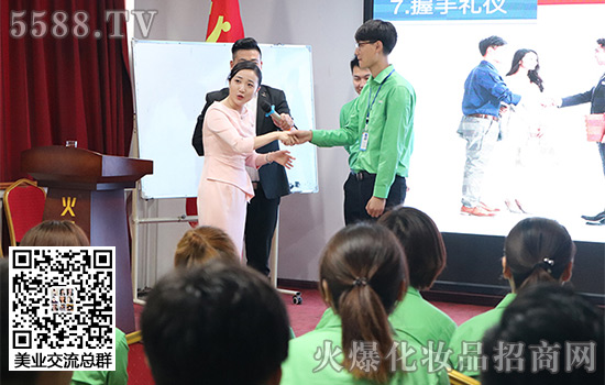 老師講解細(xì)節(jié) 老師講解細(xì)節(jié)