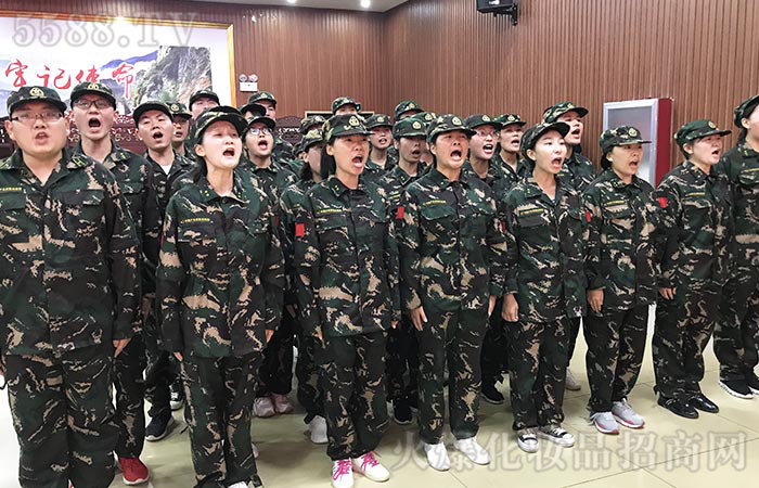 拓展訓練是短暫的,影響卻是深遠的! 拓展訓練是短暫的,影響卻是深遠的!