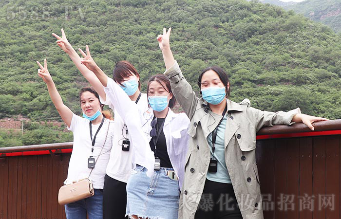 以夢為馬,不負(fù)韶華 以夢為馬,不負(fù)韶華