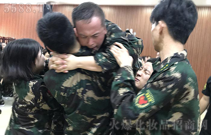 全力以赴，做更好的自己！