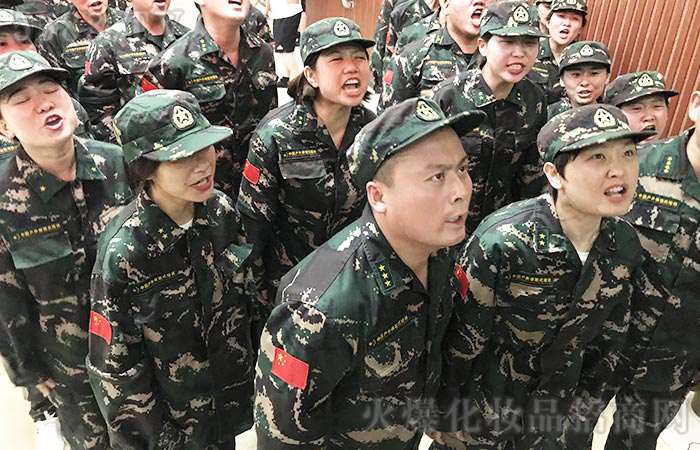 不拋棄，不放棄！艱苦奮斗，自力更生！