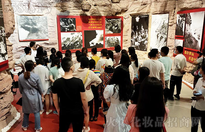 團(tuán)建培訓(xùn)的結(jié)束,才是學(xué)習(xí)和進(jìn)步的開始! 團(tuán)建培訓(xùn)的結(jié)束,才是學(xué)習(xí)和進(jìn)步的開始!