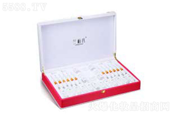 蘭柏氏熊果苷雪肌套 蘭柏氏熊果苷雪肌套