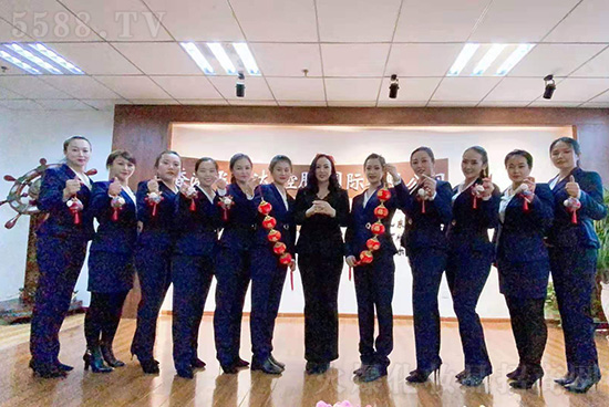 �V���w˹�_(d��)�����yȫ�w�T��ף���H���Ҹ���ؔ(c��i)�\(y��n)ԴԴ����