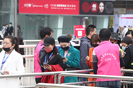 成都美業(yè)博覽會(huì)開(kāi)幕了 成都美業(yè)博覽會(huì)開(kāi)幕了