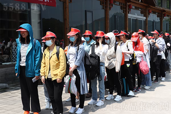 �]�в�����Խ�ĸ߷壬�]�в�����ɵĉ���