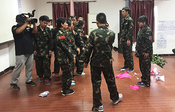 體會(huì)了失敗，才知道失敗的可怕，才知道必須全力以赴！