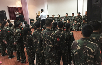 勇氣、自信，主動(dòng)作為領(lǐng)袖就是成功！