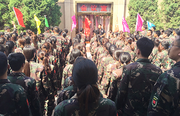 領(lǐng)導(dǎo)者是團(tuán)隊(duì)的核心，一言一行都是表率！