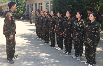 領(lǐng)導(dǎo)者是團(tuán)隊(duì)的核心，一言一行都是表率！