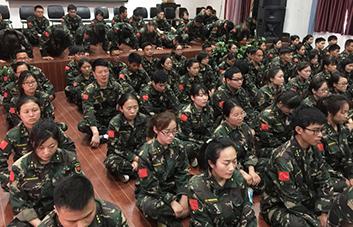 勇氣、自信，主動(dòng)作為領(lǐng)袖就是成功！