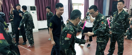 為榮譽(yù)，我們竭盡全力；為成功，我們奮爭(zhēng)秒息！