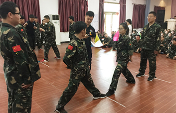 當(dāng)滿腦子里全是目標(biāo)時(shí)，只剩下方法和行動(dòng)！