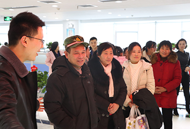 �íh(hu��n)�����ù�������ĸ�������T����ĸ���^�𱬾W(w��ng)��