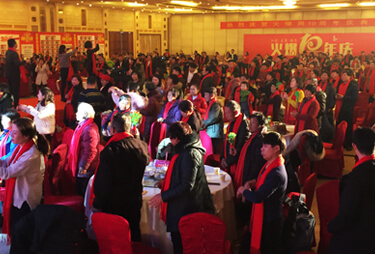 ����M���F(tu��n)�A��(li��n)�g�����x�𱬾W(w��ng)��λ���L����֧�֣�